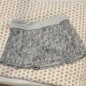 lululemon athletica Gray Patterned Mini Skirt